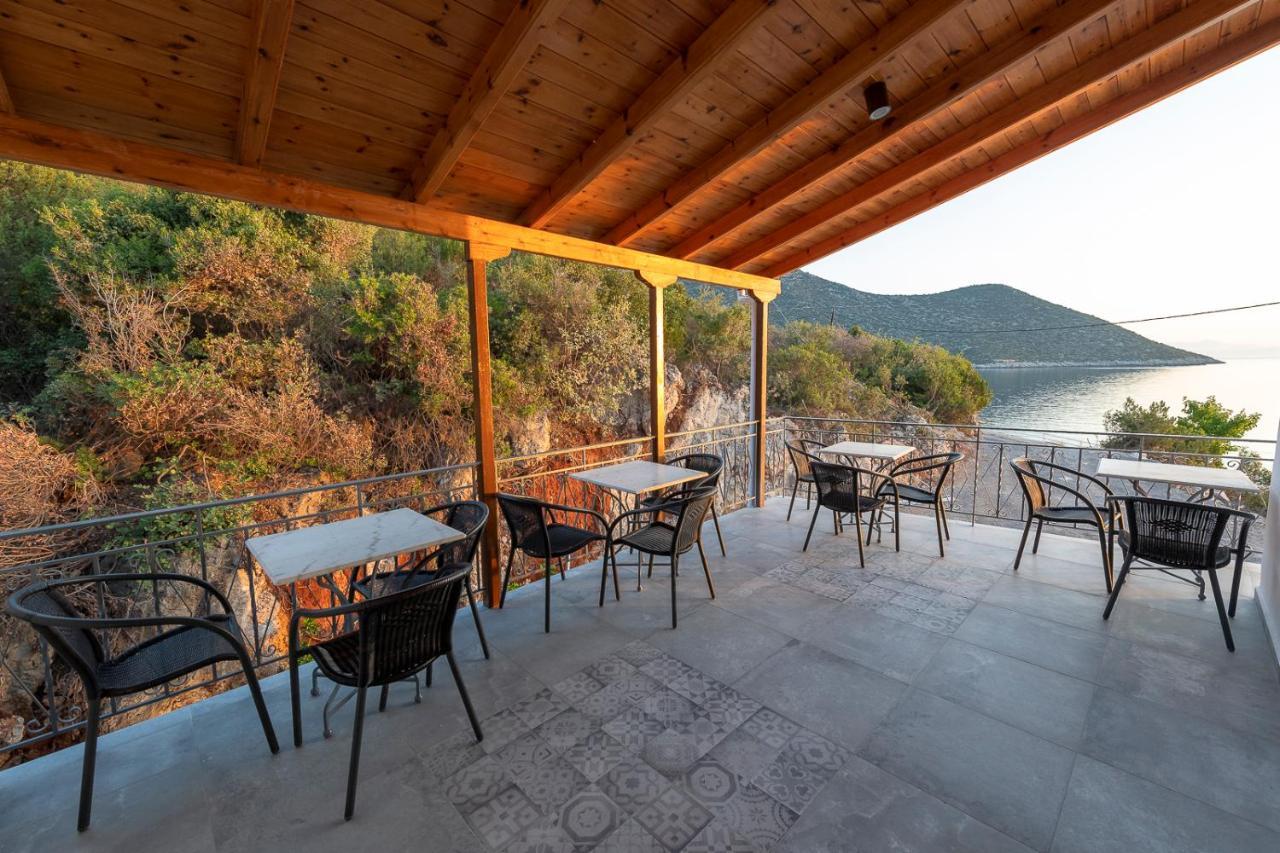 Paraskevas Boutique Hotel Тирос Экстерьер фото