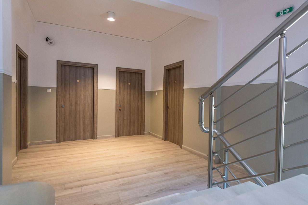 Paraskevas Boutique Hotel Тирос Экстерьер фото