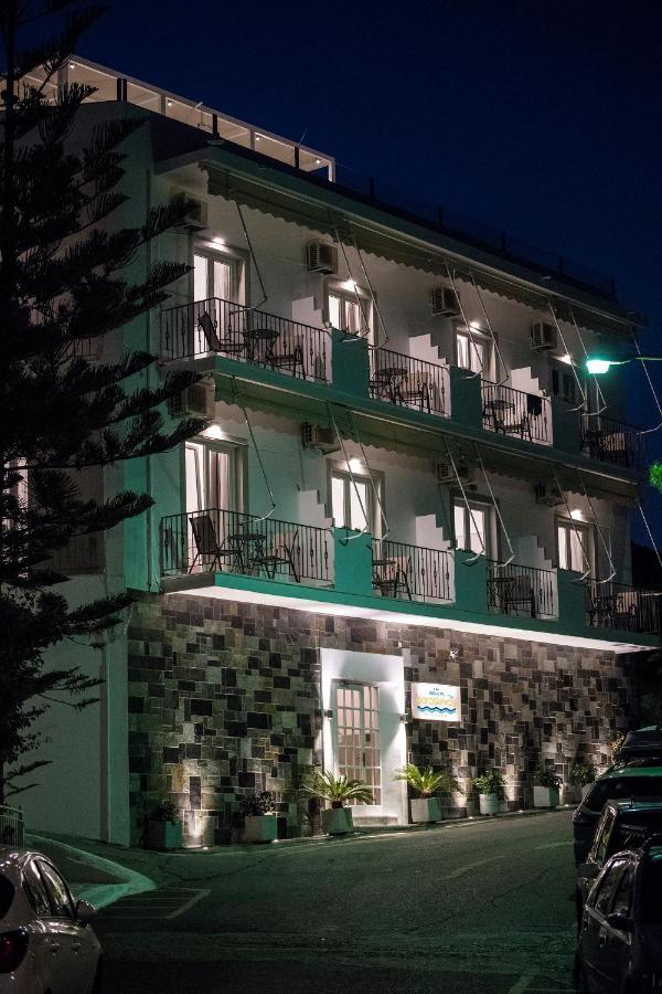 Paraskevas Boutique Hotel Тирос Экстерьер фото