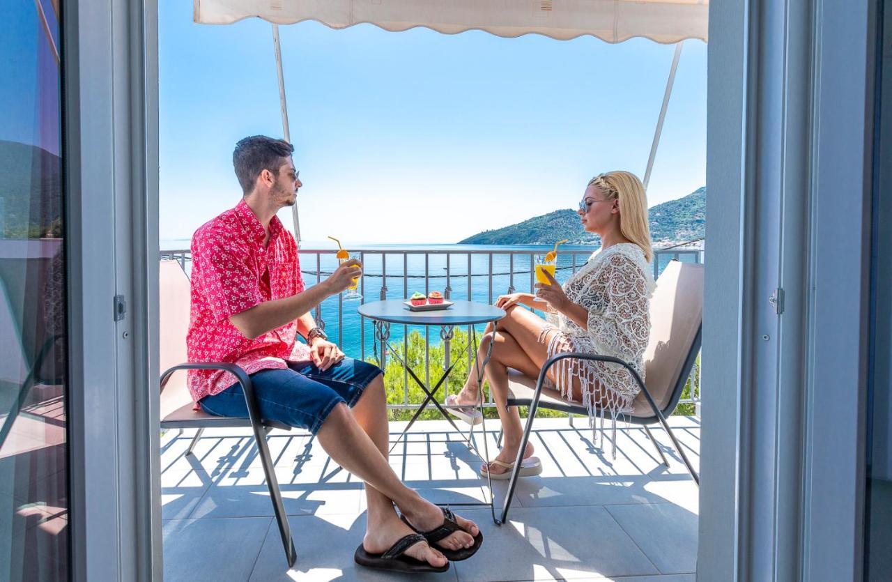 Paraskevas Boutique Hotel Тирос Экстерьер фото